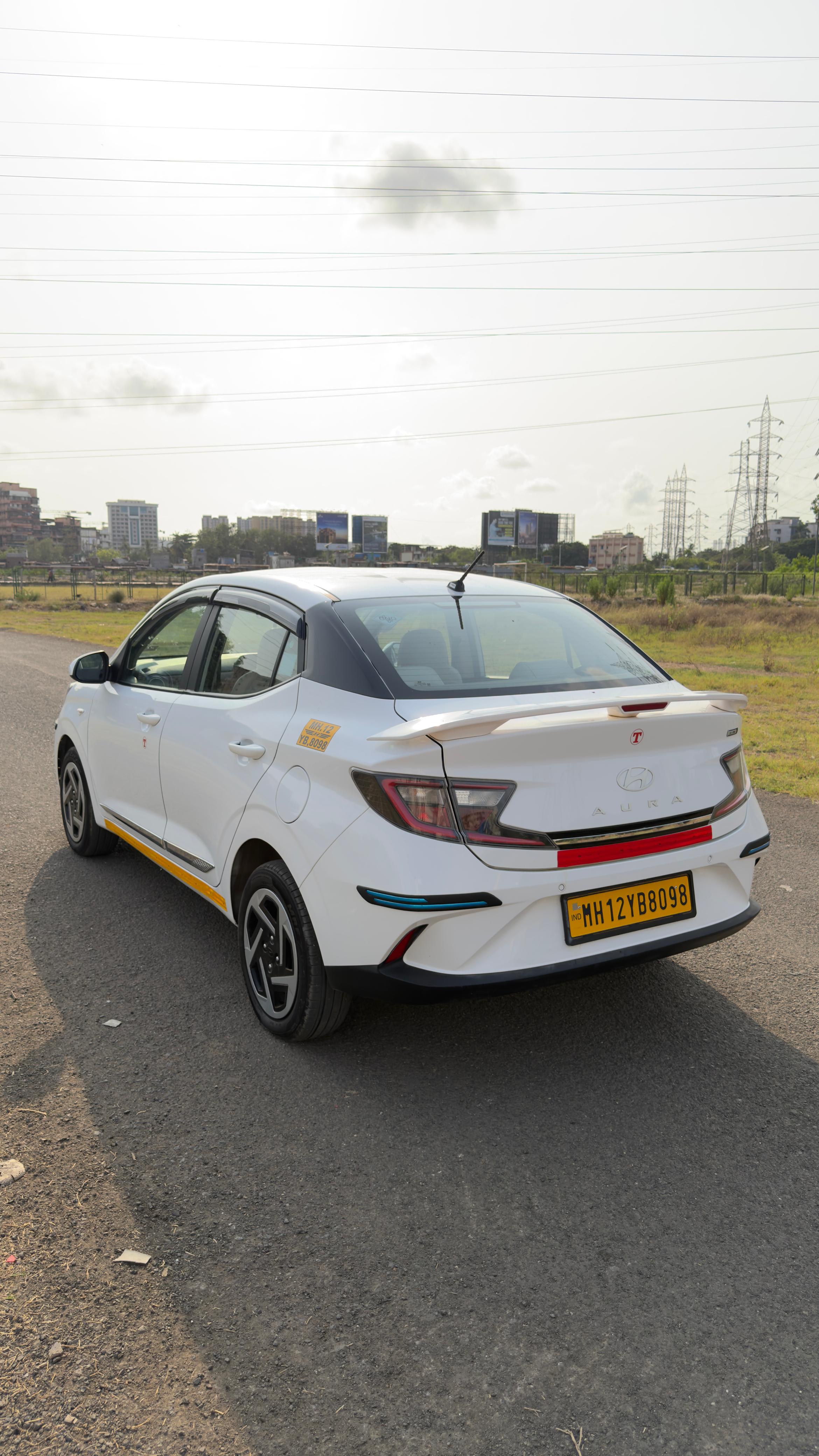 2025 Aura S P/CNG 8098