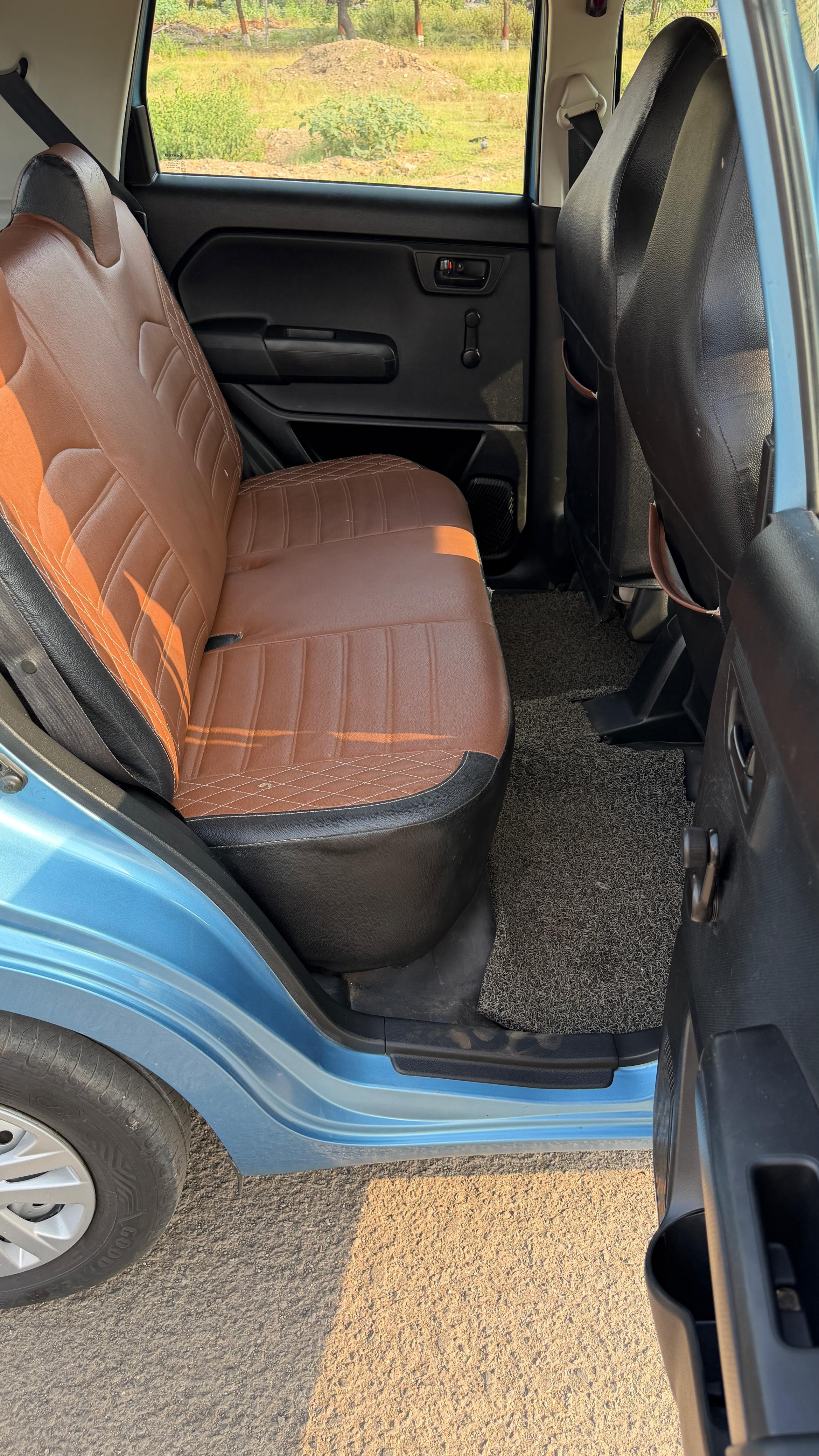 2023 WagonR LXi P/CNG  0426