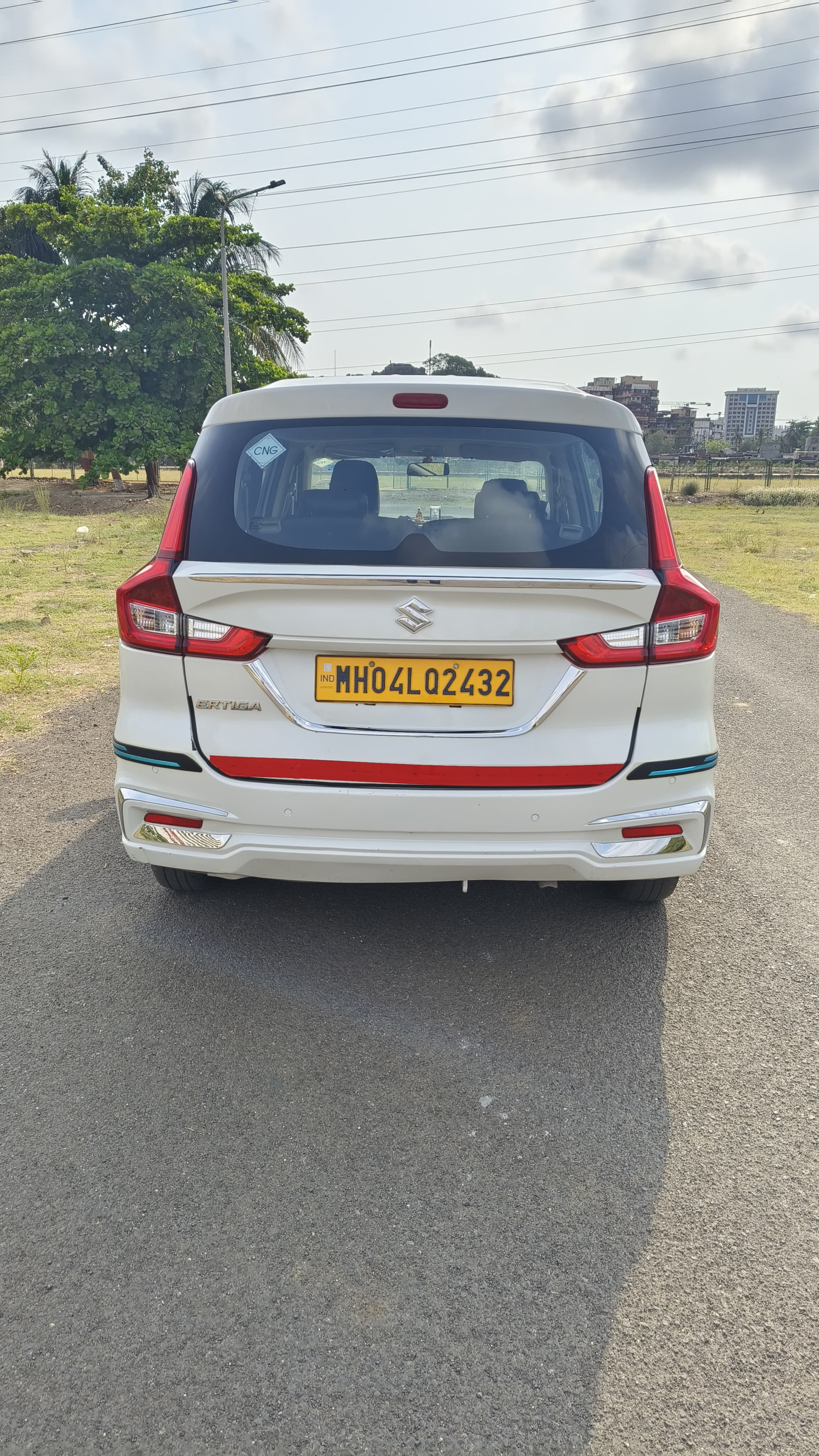 Loan Use 2023 Ertiga VXi P/CNG Tpermit 2432