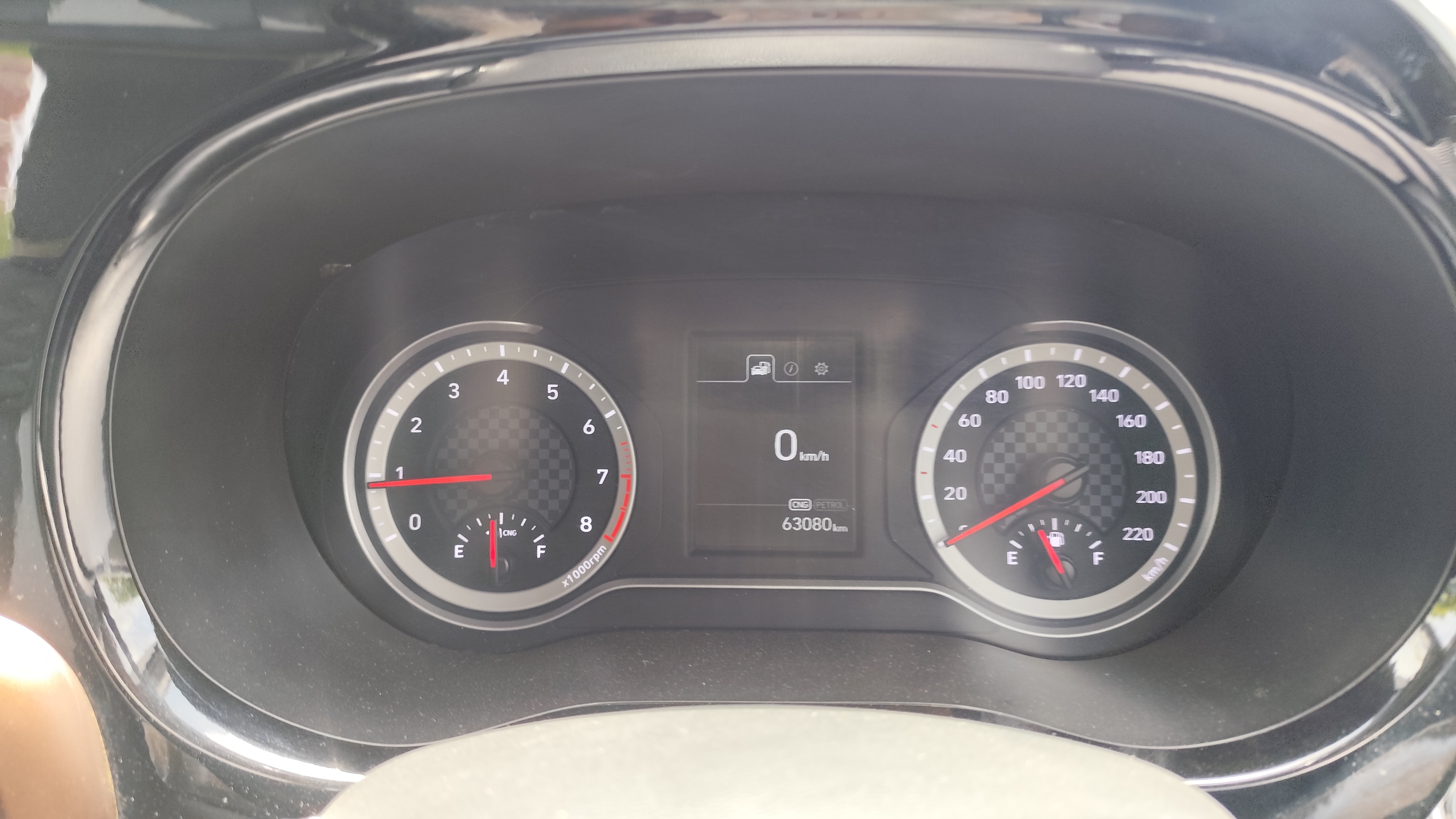 2023 Aura SX P/CNG  9312