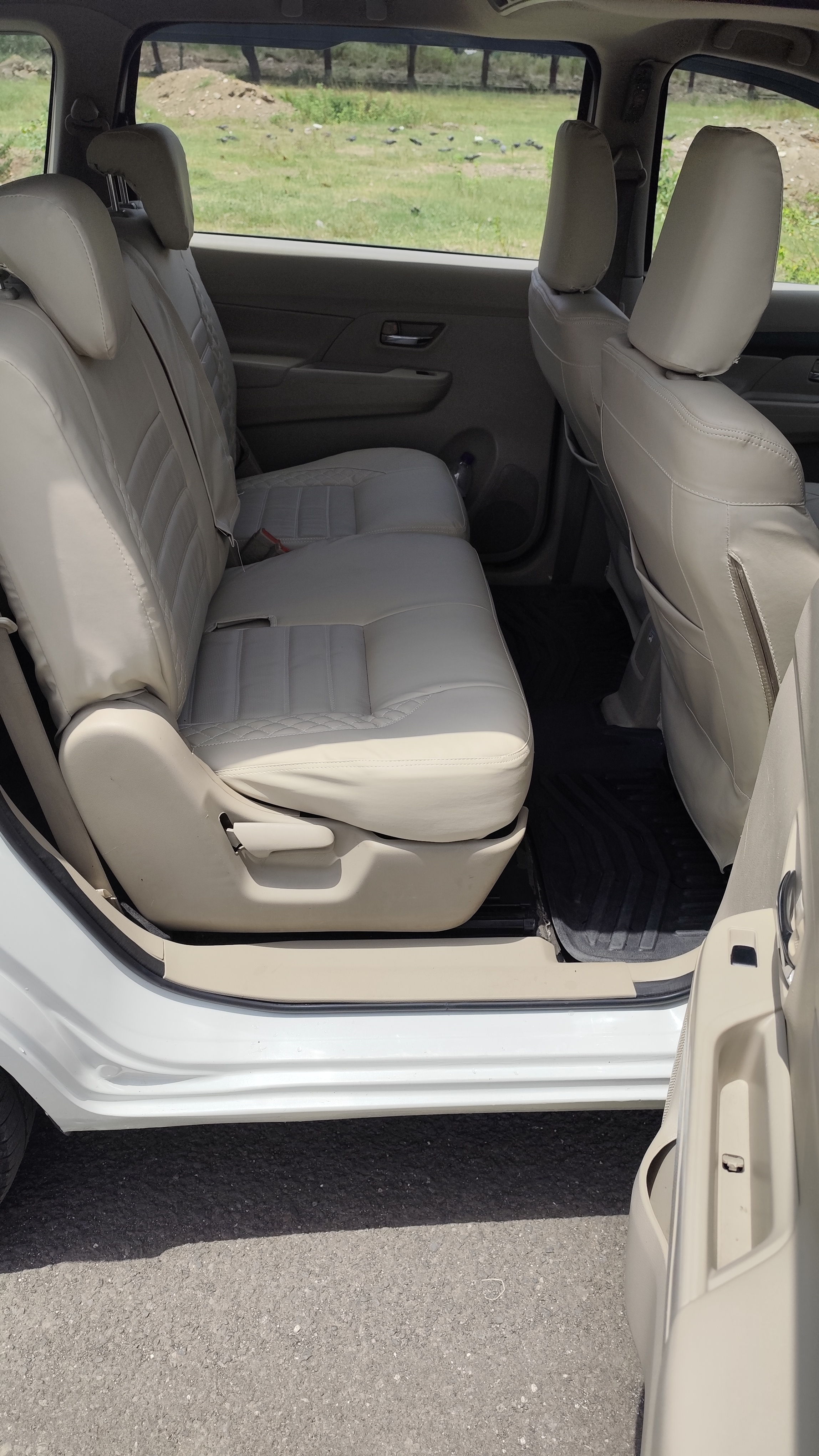 2023 Ertiga VXi P/CNG  2565