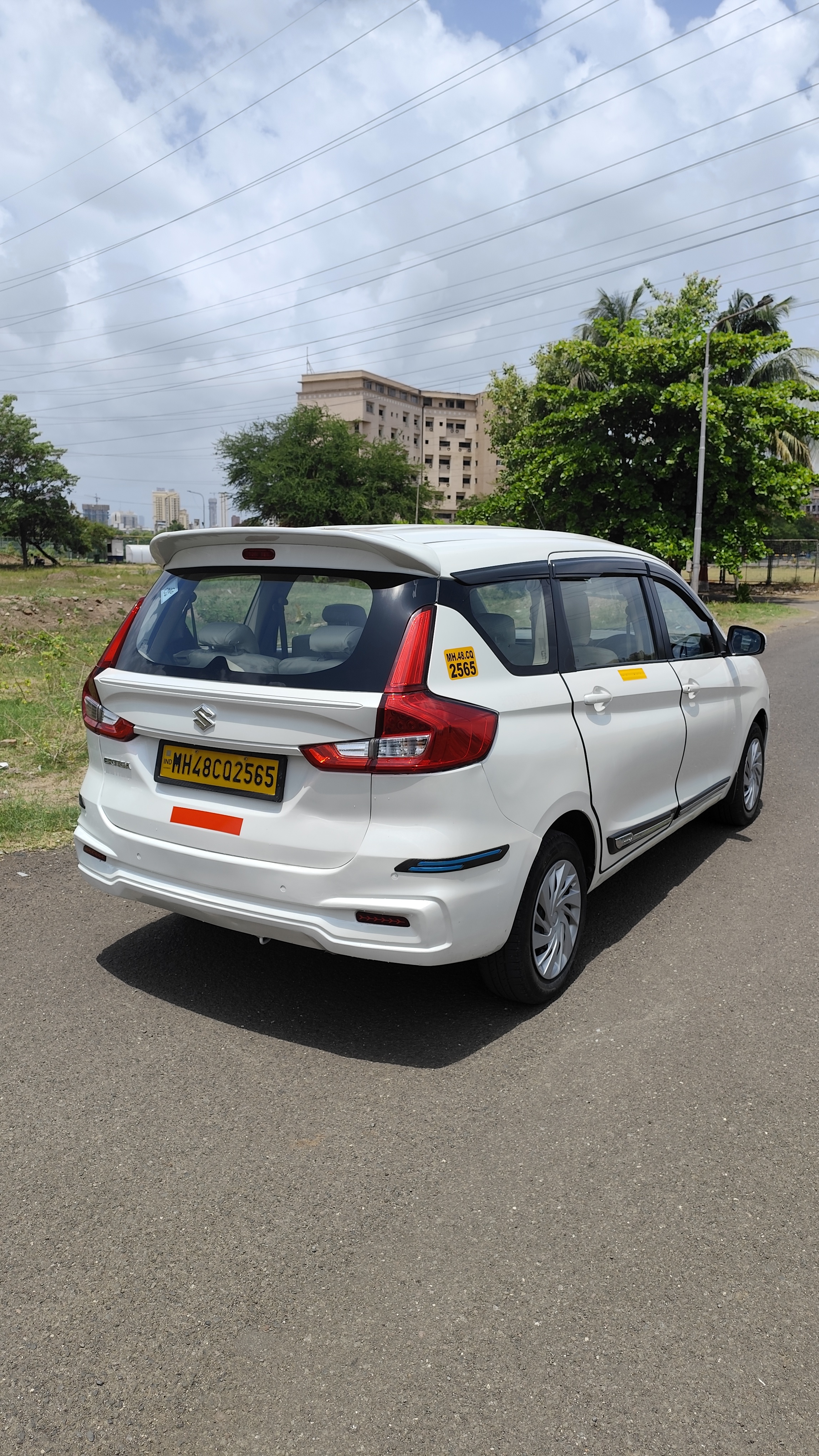 2023 Ertiga VXi P/CNG  2565
