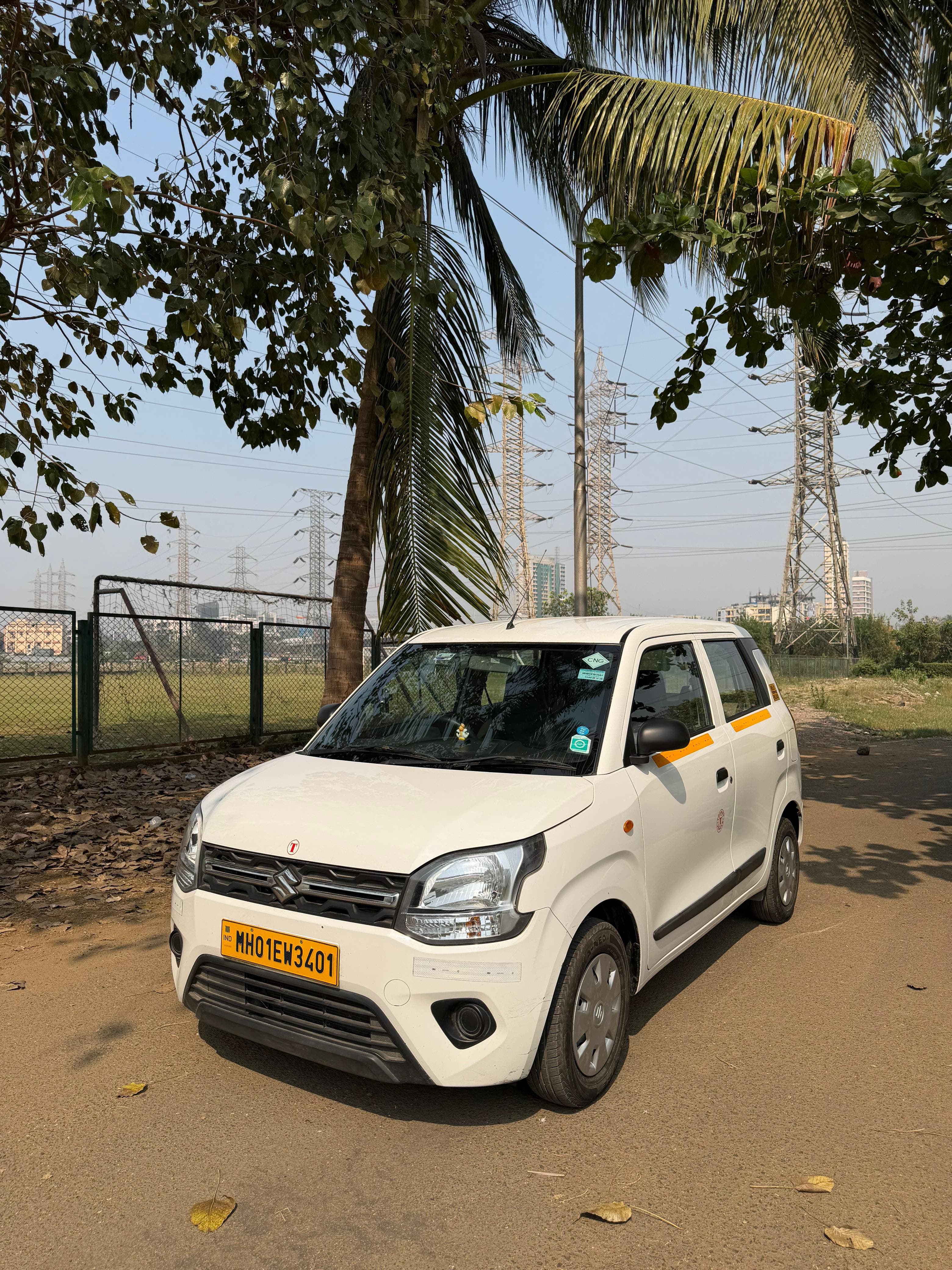 Loan Use 2025 WagonR LXi P/CNG Tpermit  3401