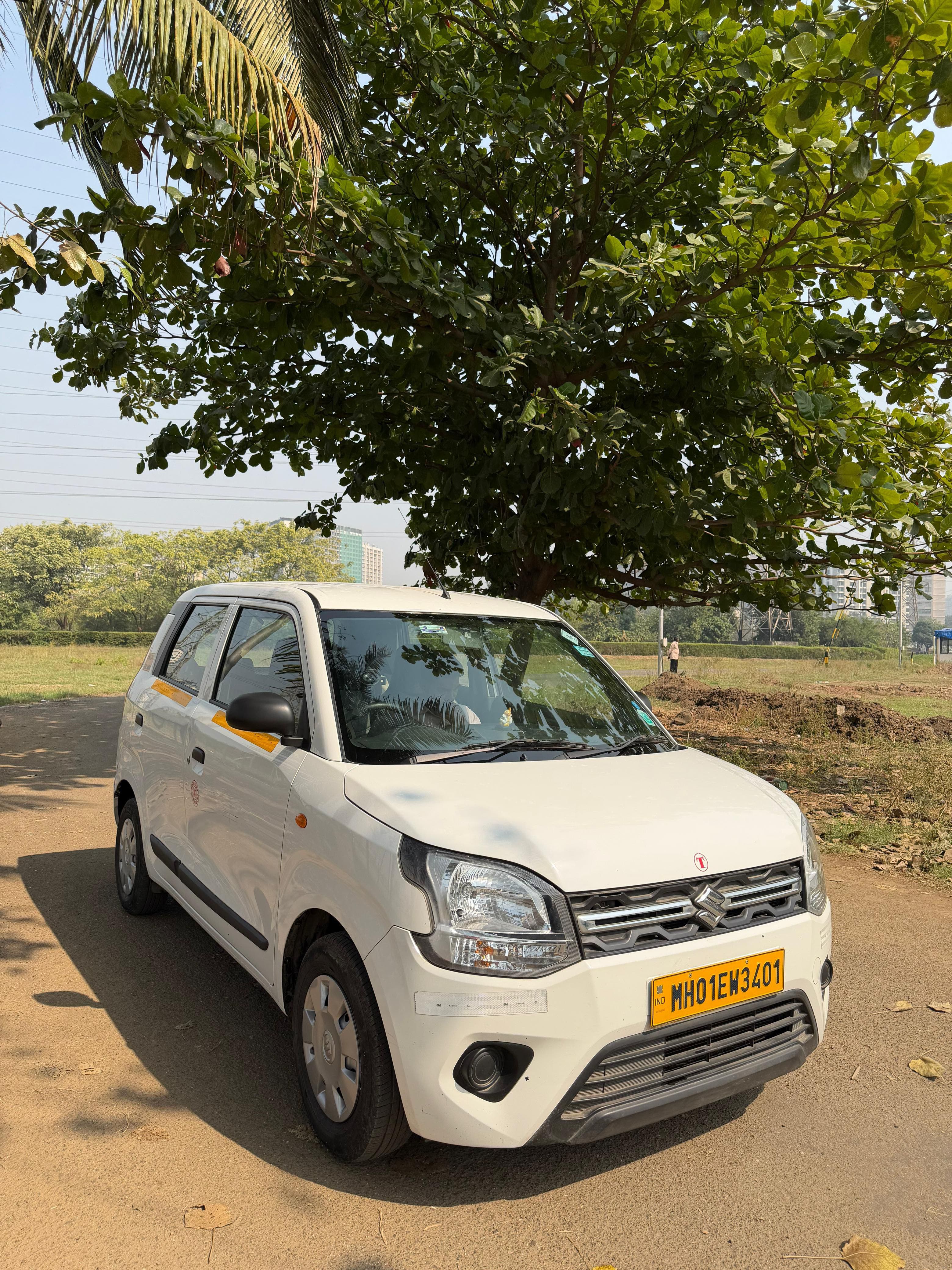 Loan Use 2025 WagonR LXi P/CNG Tpermit  3401