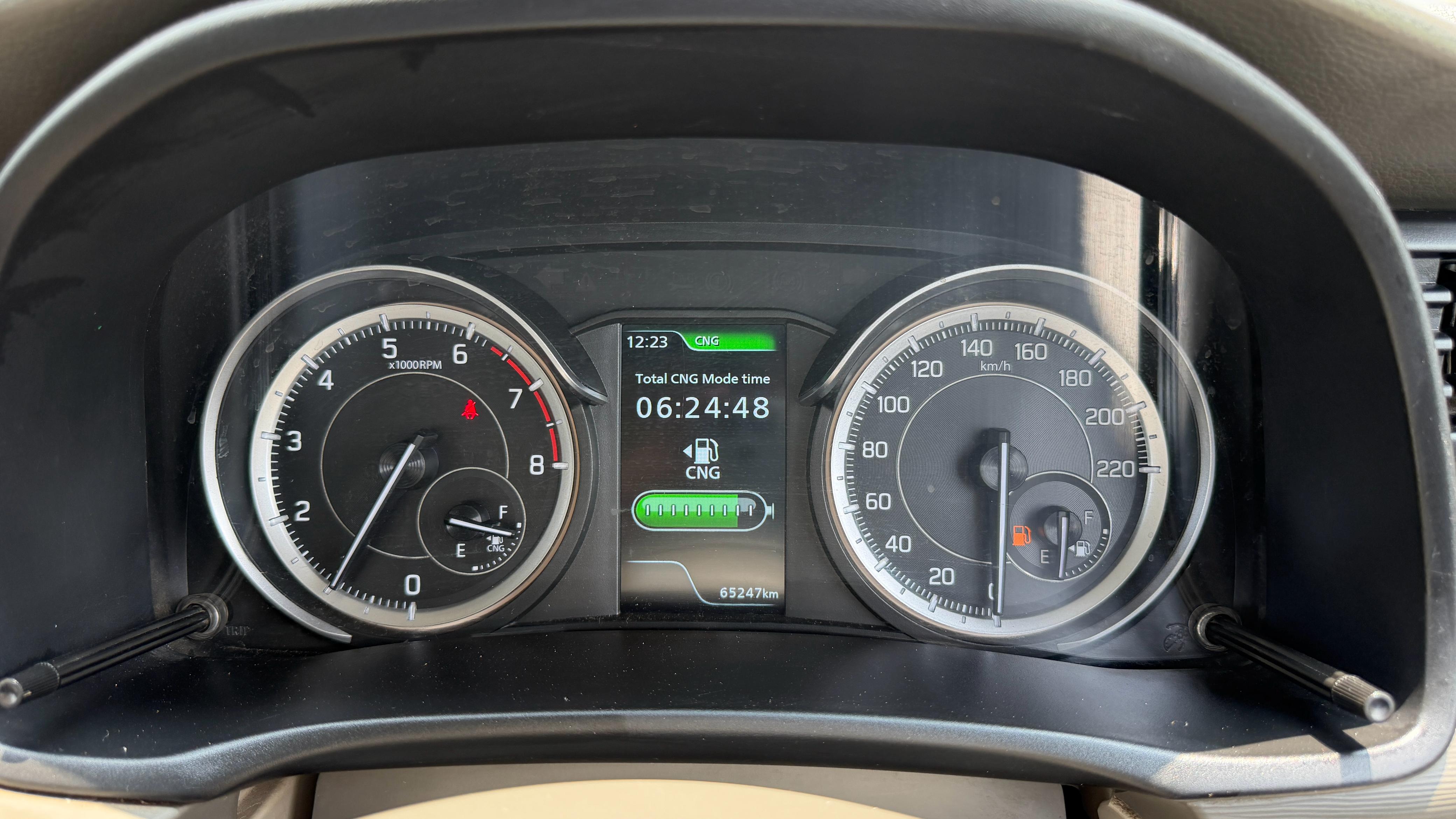 2024 Ertiga VXi P/CNG Tpermit  7663