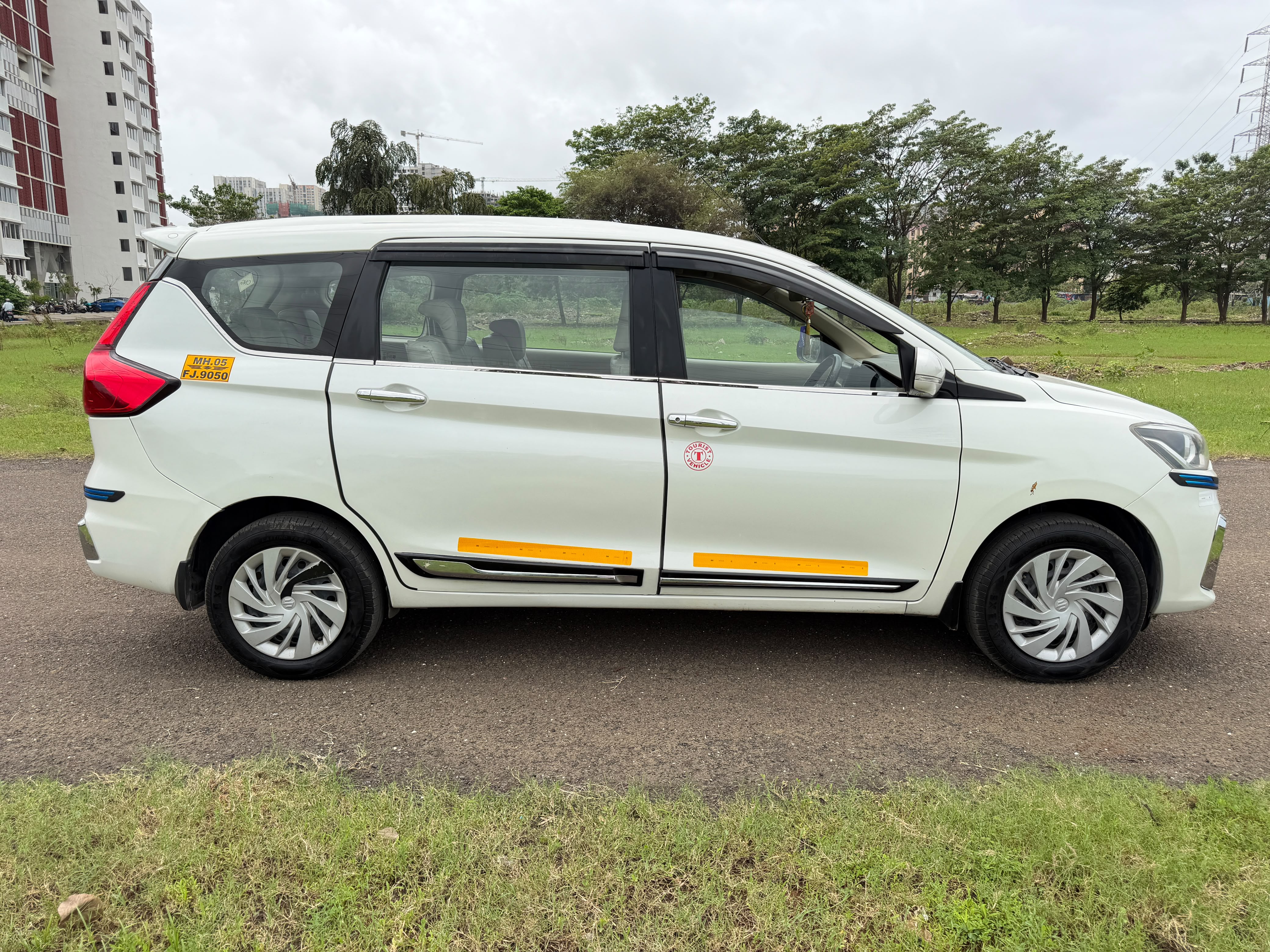 2024 Ertiga VXi P/CNG Tpermit  9050