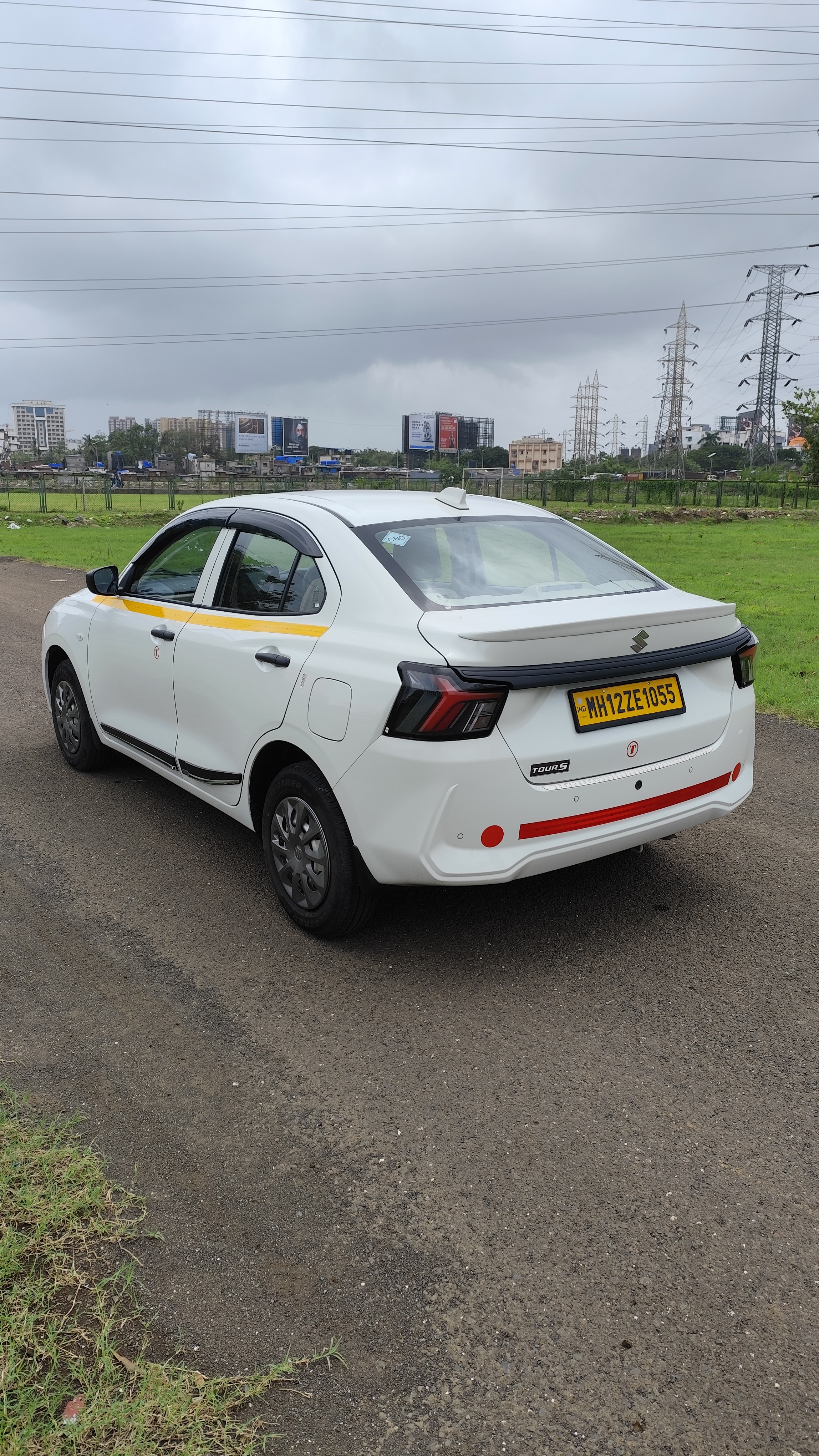 2026 Dzire Tour P/CNG Tpermit  1055