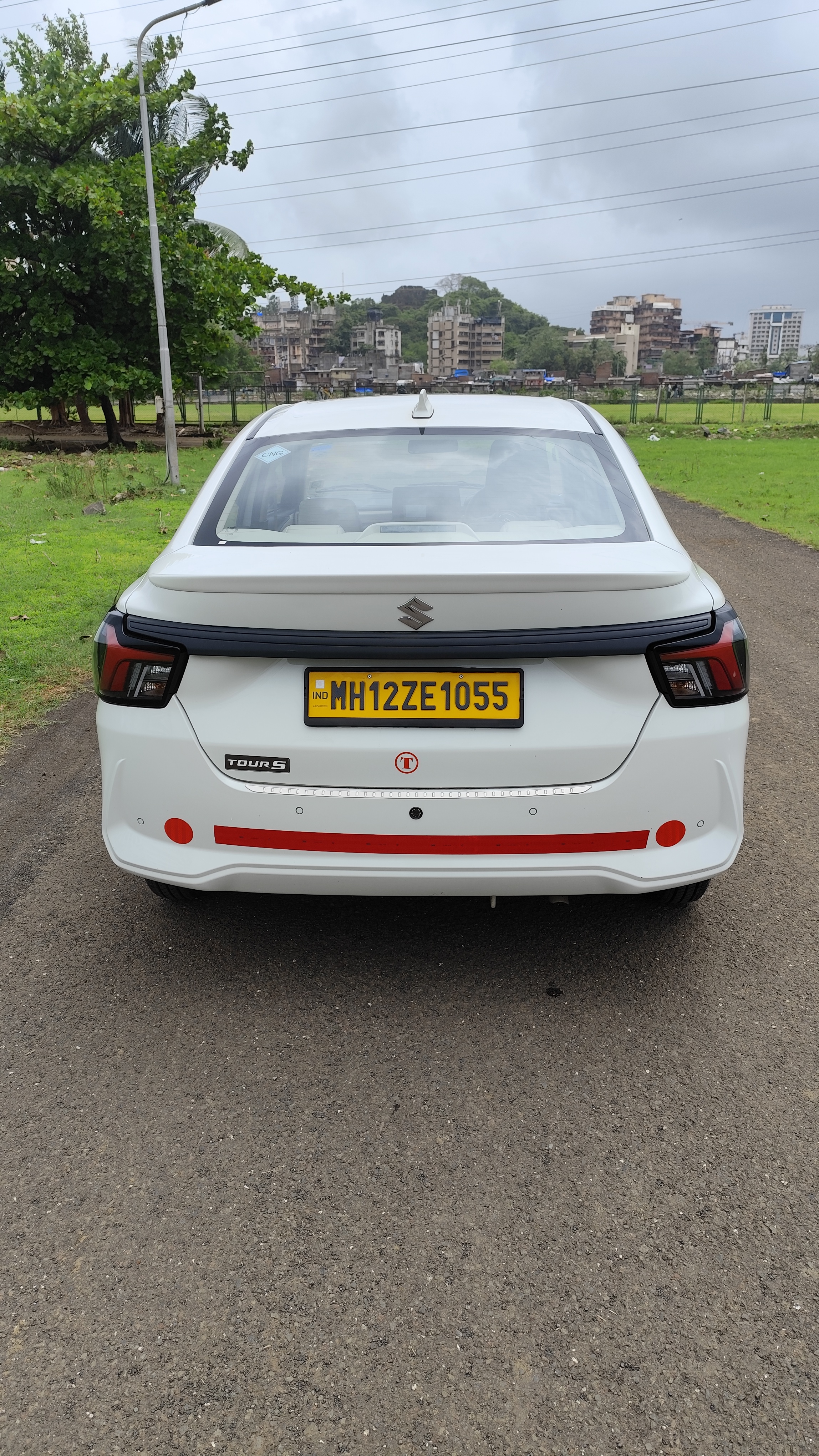 2026 Dzire Tour P/CNG Tpermit  1055