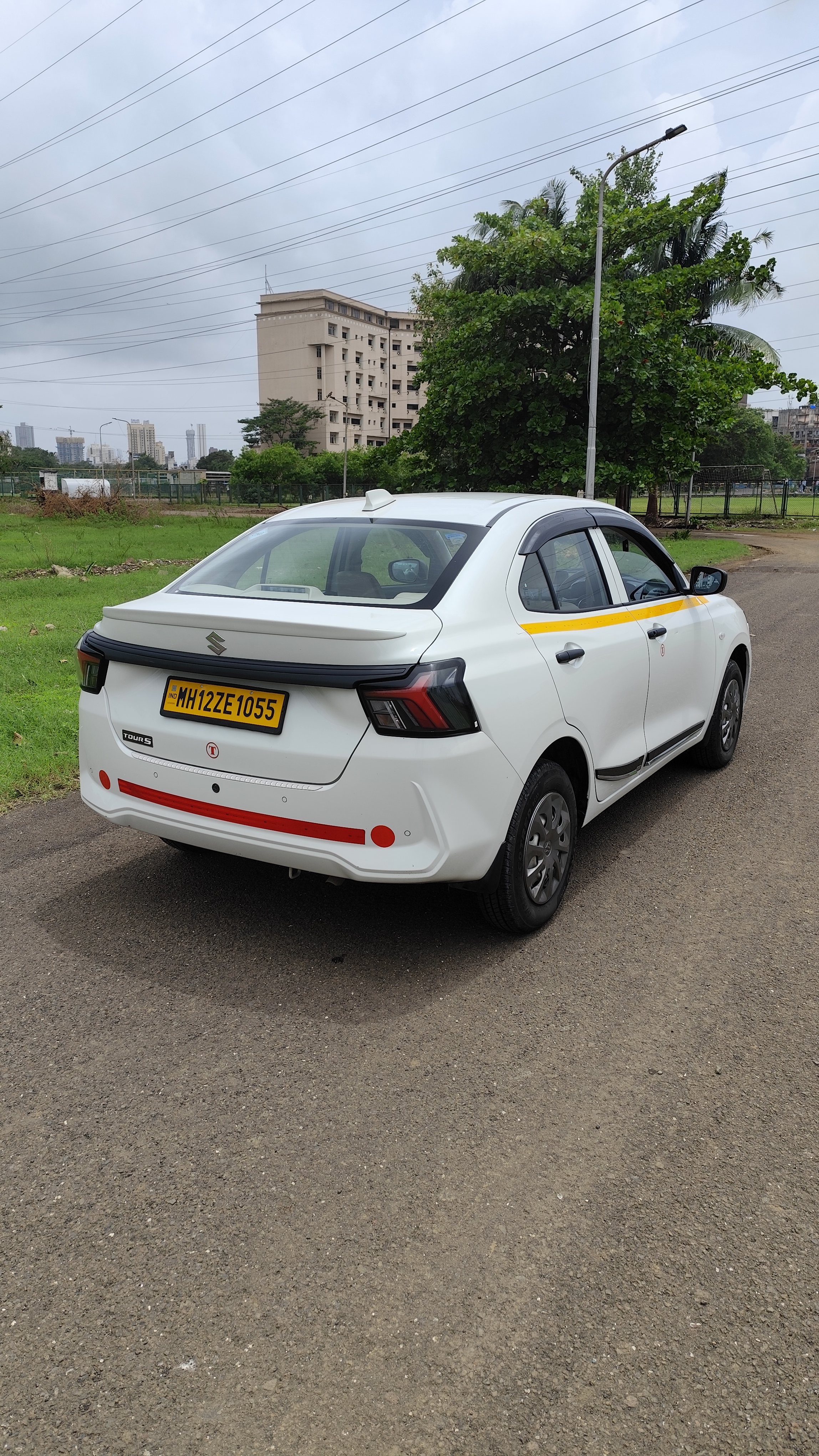 2026 Dzire Tour P/CNG Tpermit  1055