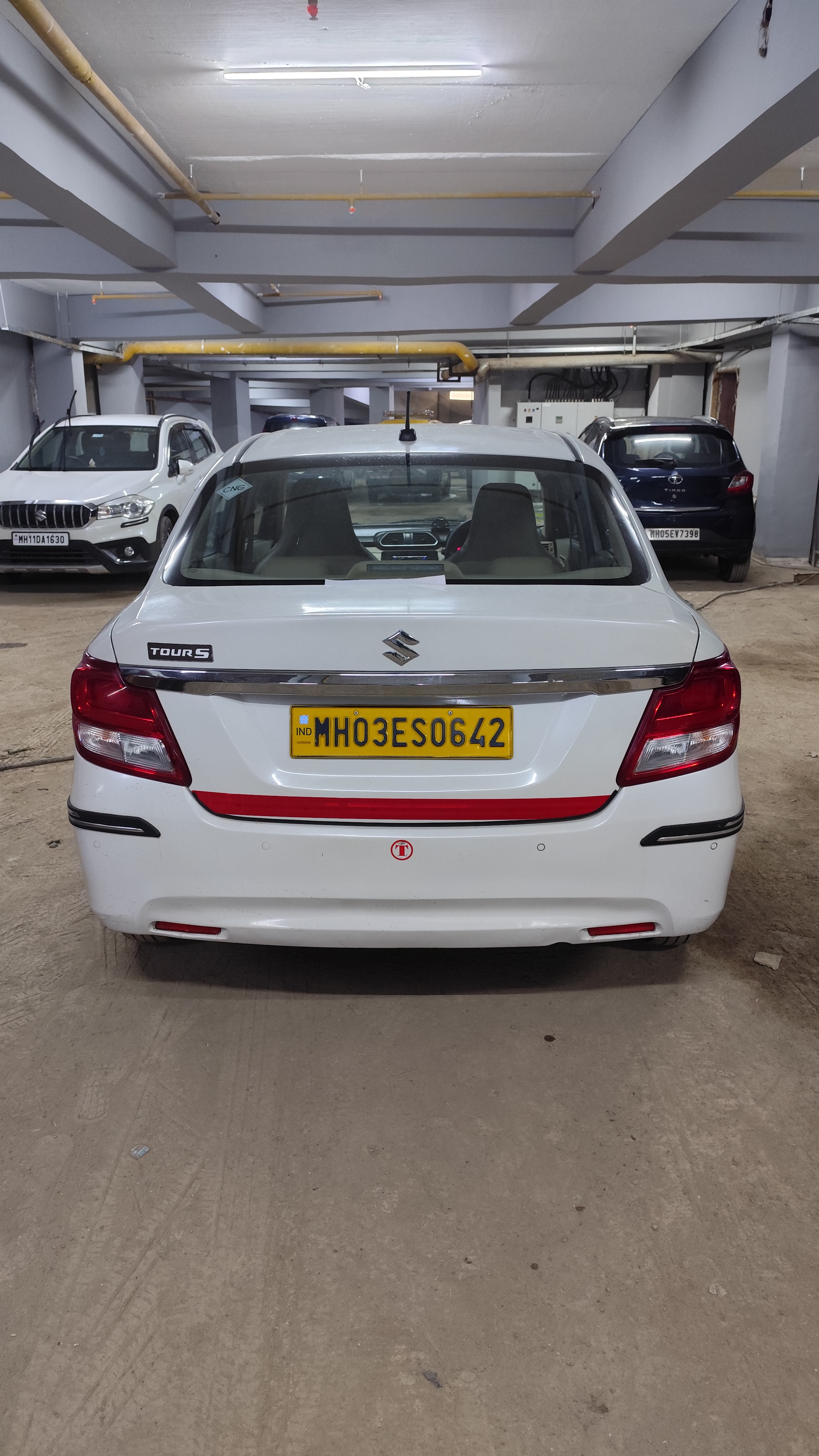 2024 Dzire Tour P/CNG Tpermit  0642