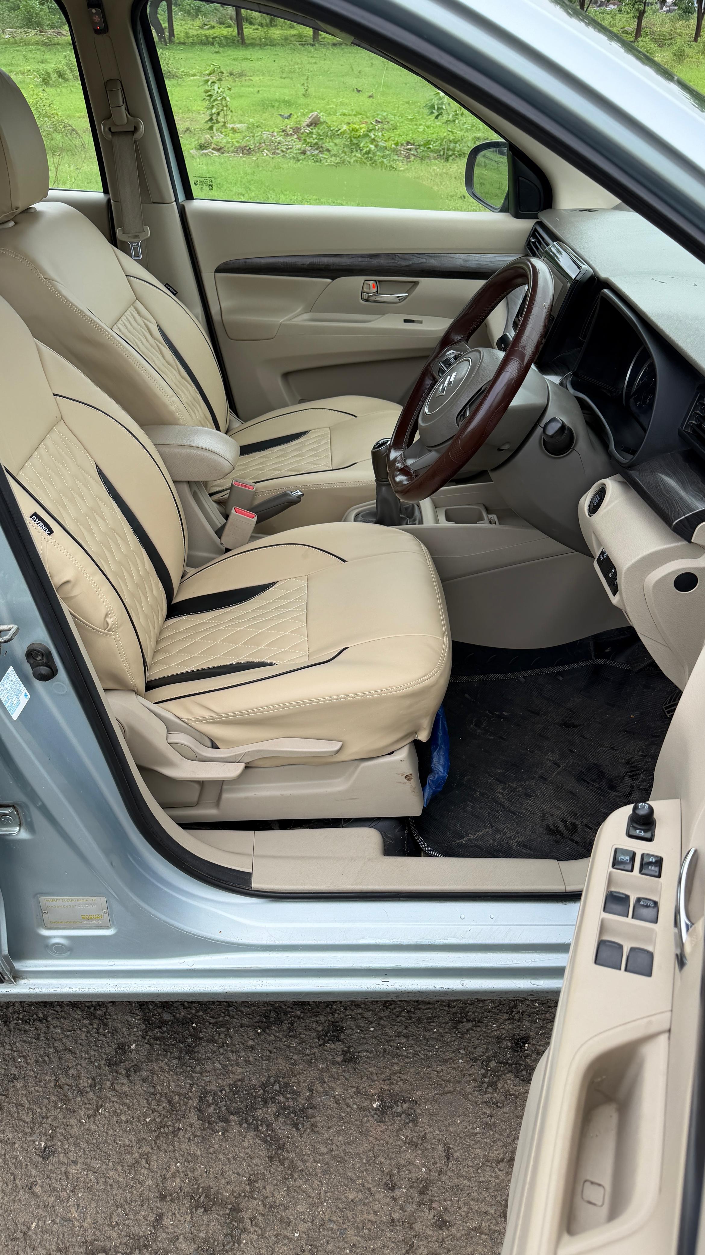 2023 Ertiga ZXi P/CNG Tpermit  0994