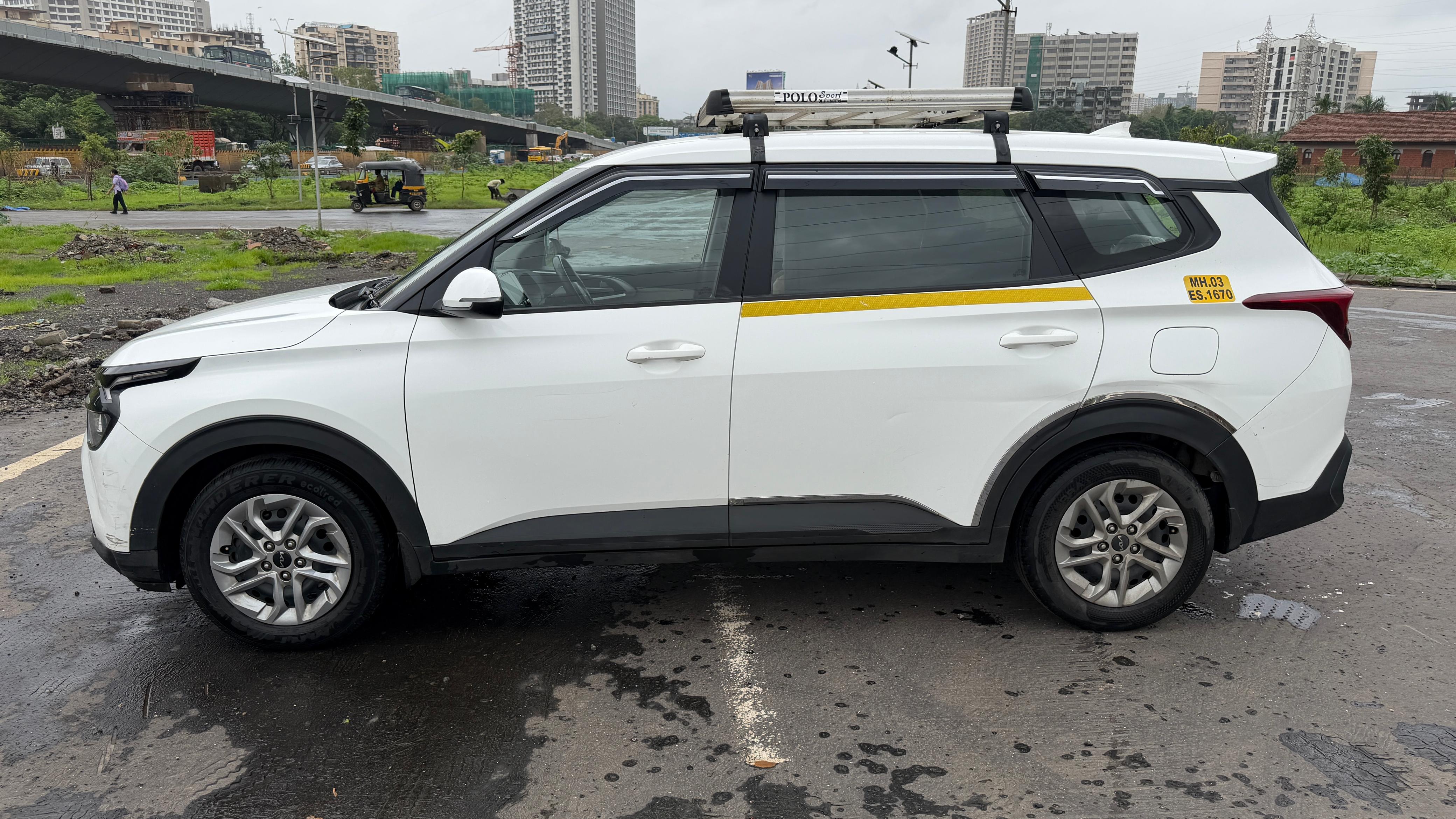 Loan Use 2025 Kia Carens Premium O 7 STR 1670