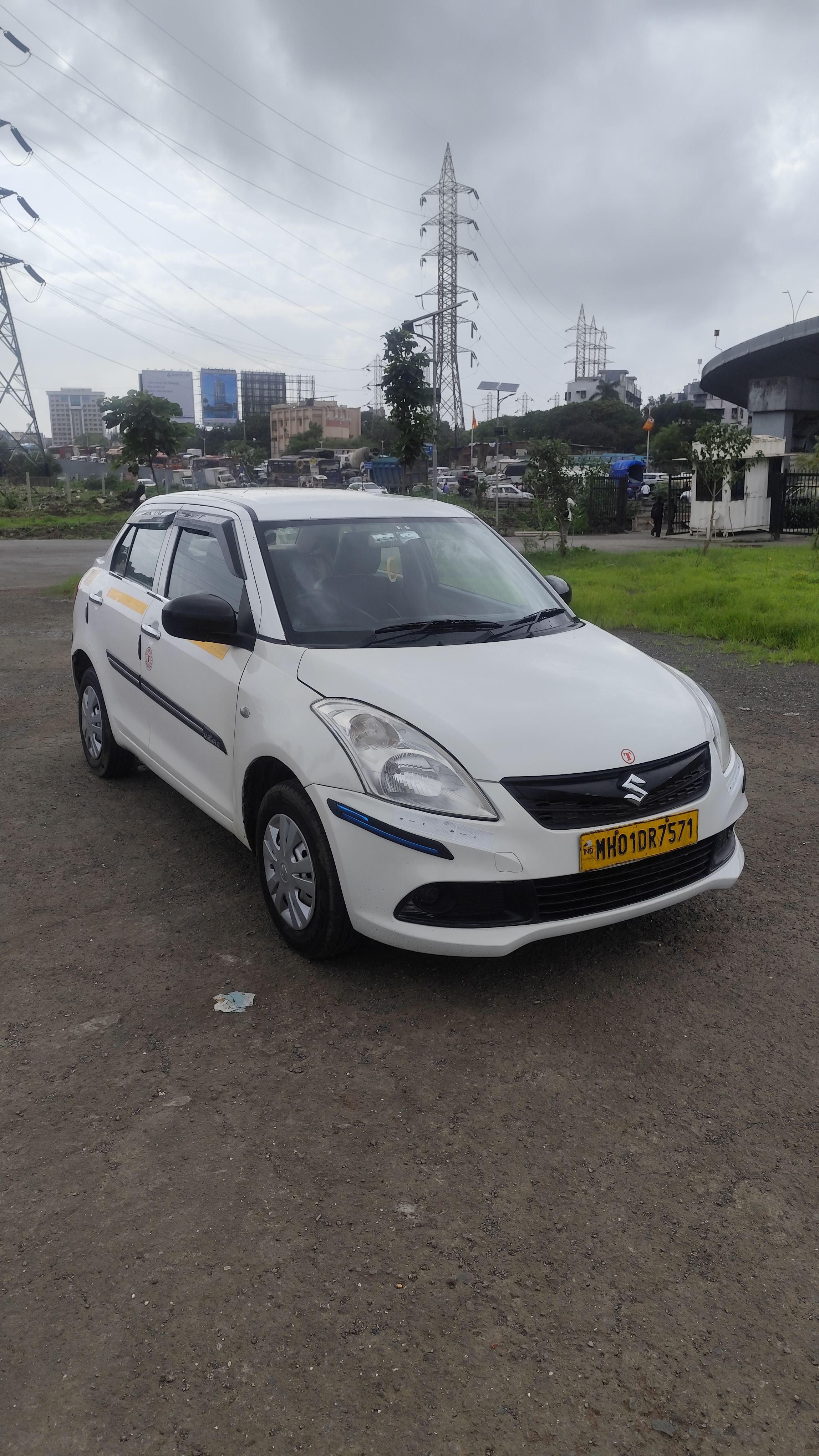 2022 Dzire Tour P/CNG Tpermit  7571