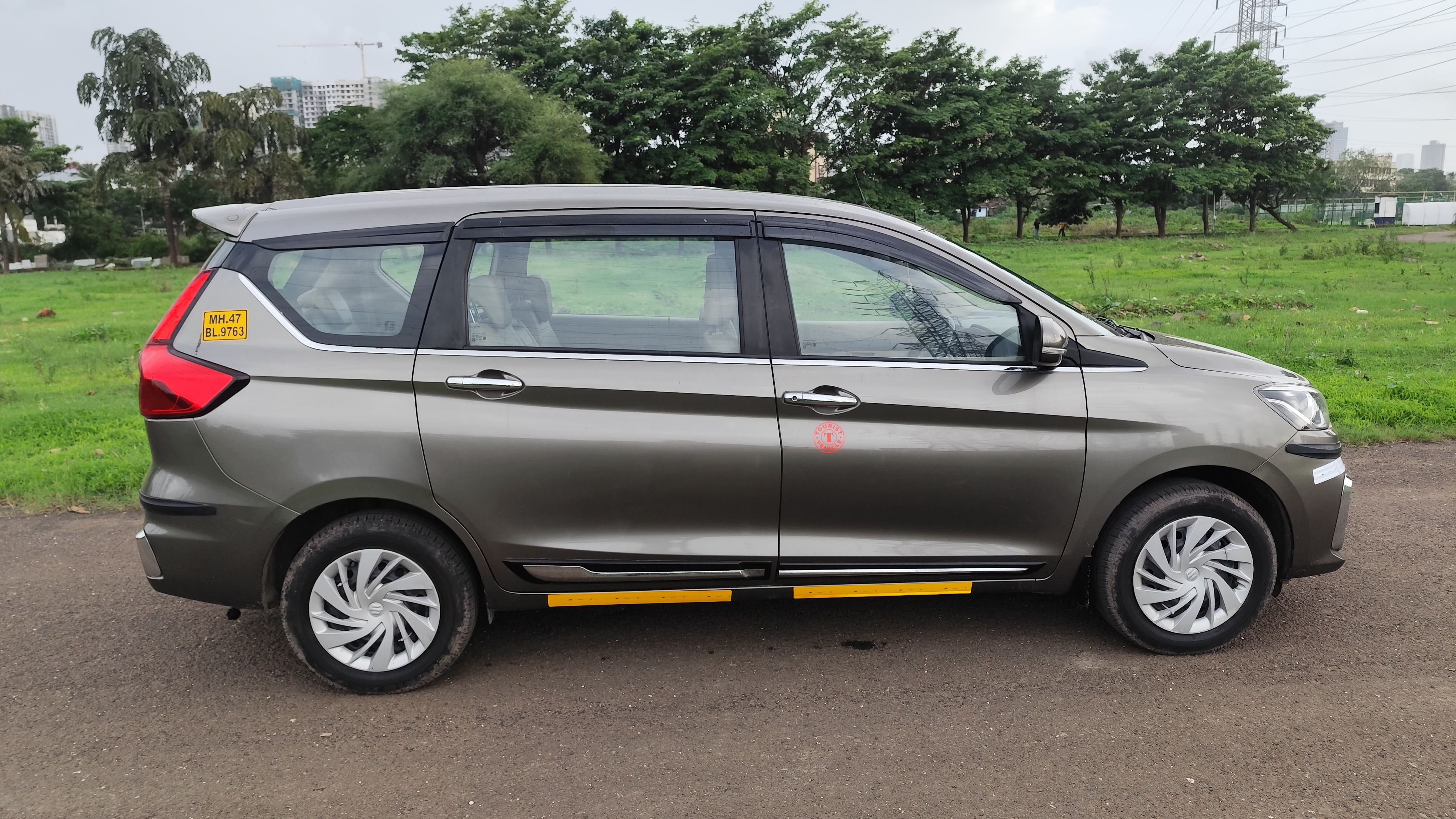 2024 Ertiga VXi P/CNG Tpermit  9763