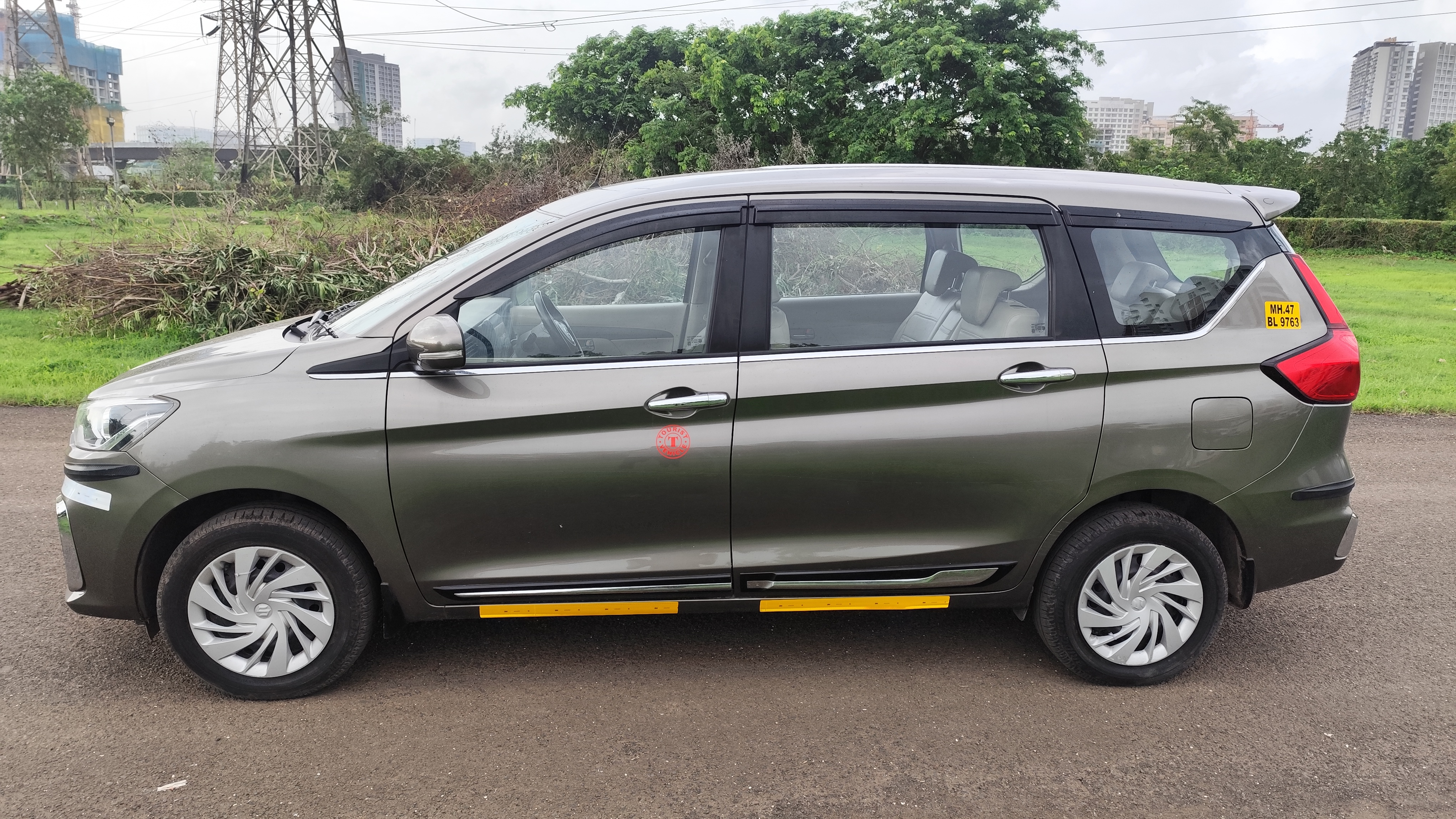 2024 Ertiga VXi P/CNG Tpermit  9763