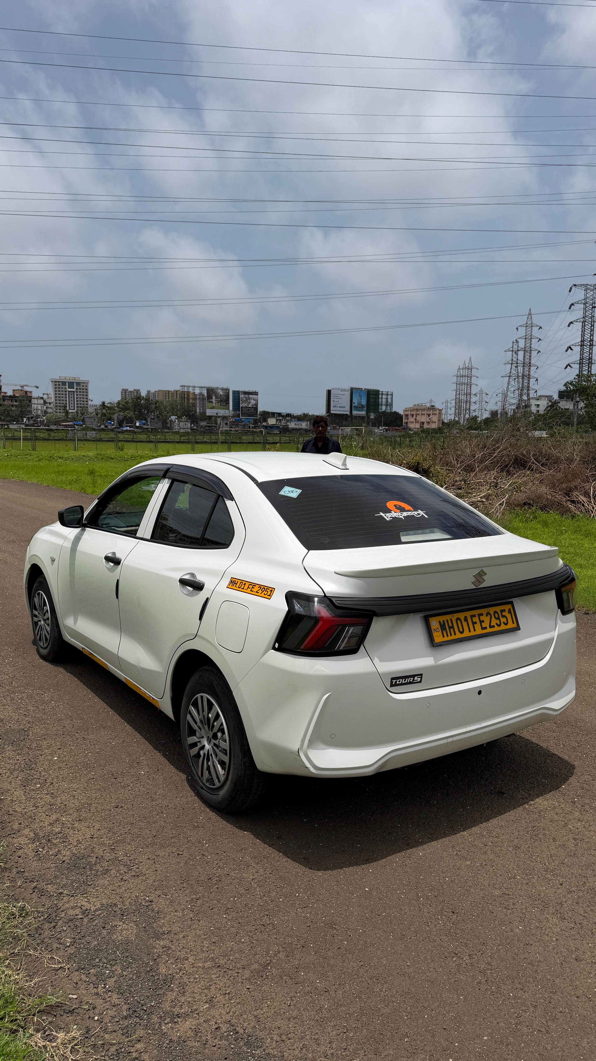 Loan Use 2026 Dzire Tour P/CNG Tpermit  2951